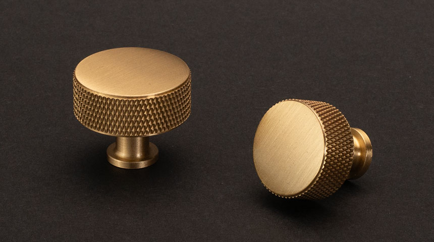 Solid brass knob model Remy with knurled edge premium design